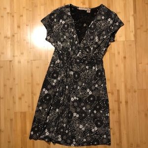 Notations XL v-neck dress